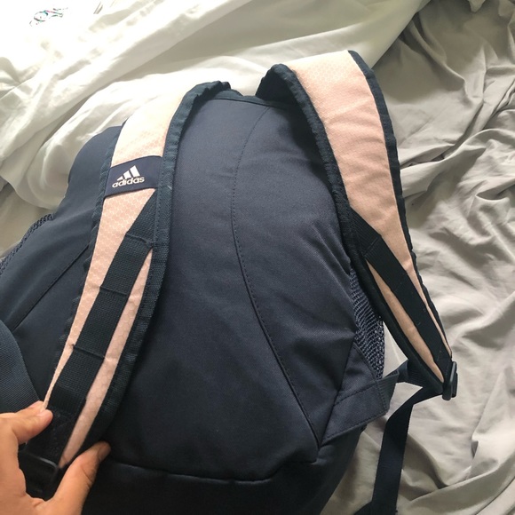 ADIDAS BACKPACK - Picture 4 of 4